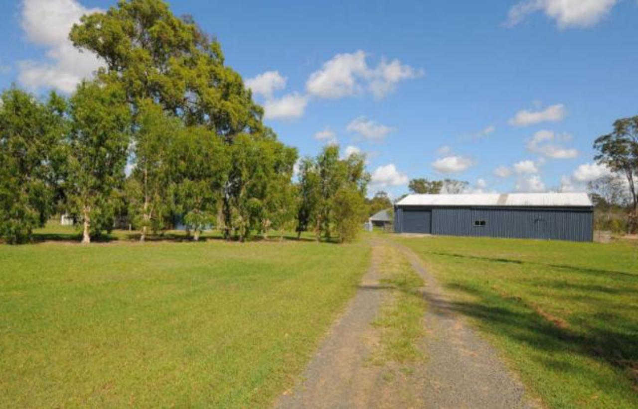 Beelbi Creek Lodge Toogoom Exterior photo